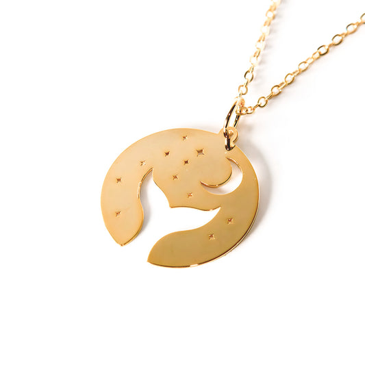 COLAR MEDALHA RABO DE SEREIA E LUA VAZADA BANHADO EM OURO 18K