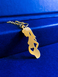 COLAR PINGENTE MÂE GRÁVIDA BANHADO EM OURO 18K
