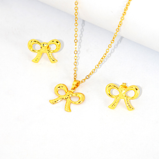 Conjunto Colar e Brinco Lacinho Detalhado Banhado a Ouro