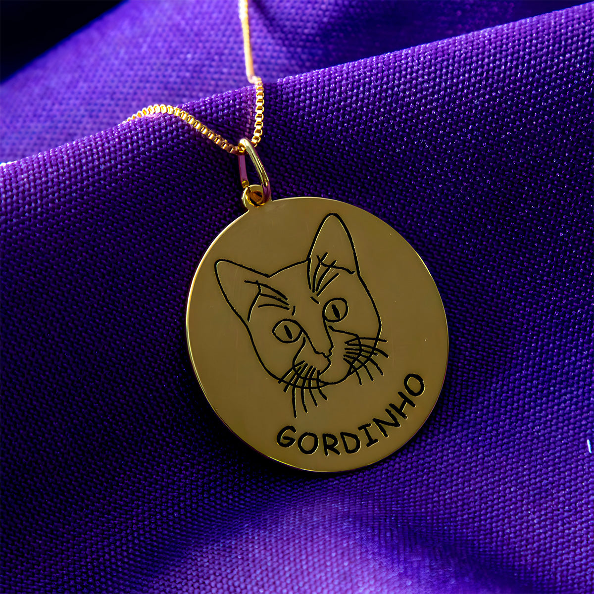 Colar Pingente Personalizado Raças Pet Banhado em Ouro 18K