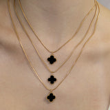 Conjunto Brinco e Colar Triplo 3 Folhas de Trevos Banhado em Ouro 18K